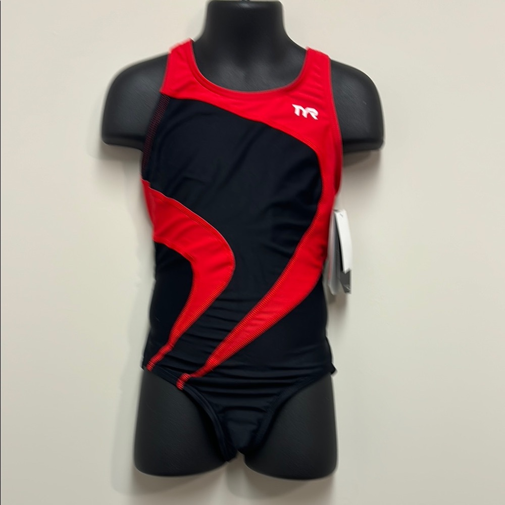NWT TYR Alliance T-Splice Maxfit One Piece Swimsuit Black Red Girls Sz 22